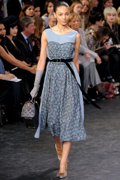 Look 7
